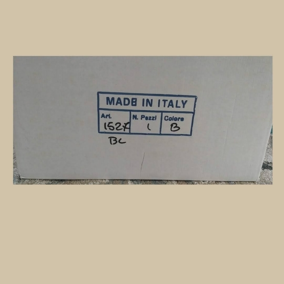 BNIB FARO Alabaster Bride & Groom  Statuette - Made in Italy - Picture 3 of 3